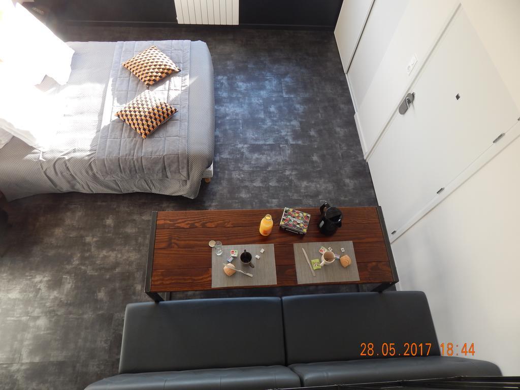 Mille Et Nuits D'aubrac Hotel Lacalm