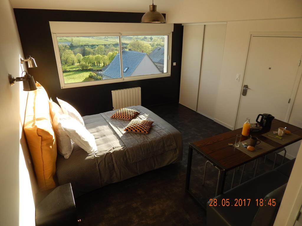 Mille Et Nuits D'aubrac Hotel *
